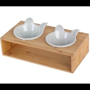 Pet Feeder with Bamboo Stand & 2 Grey Bowls with Cat Head Shape